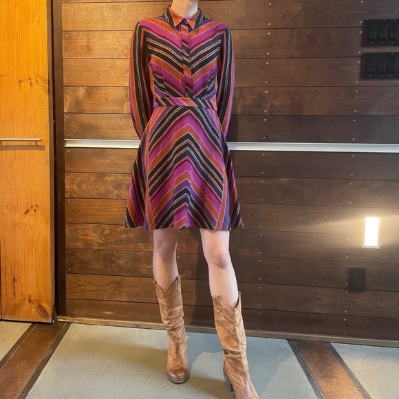 Wow! Diane Von Furstenberg ‘Chrissie’ wool & silk flare bottom retro style dress - Picture 1 of 15